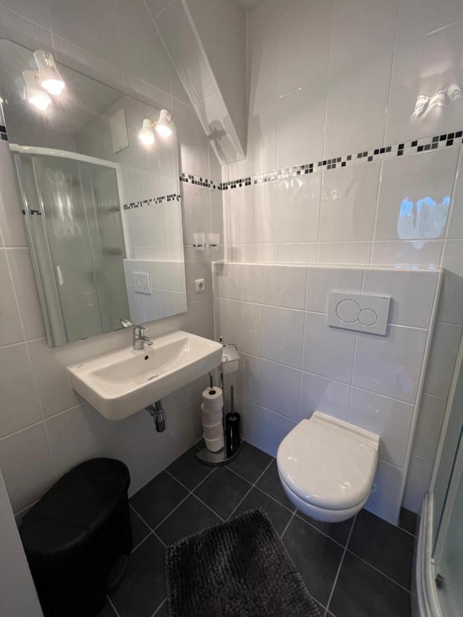 Privatzimmer Familie Pair/Schmoll Spital am Semmering Room photo